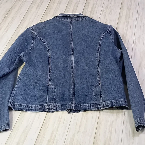 Ethyl Vintage Denim Jacket Size Medium - Picture 9 of 13